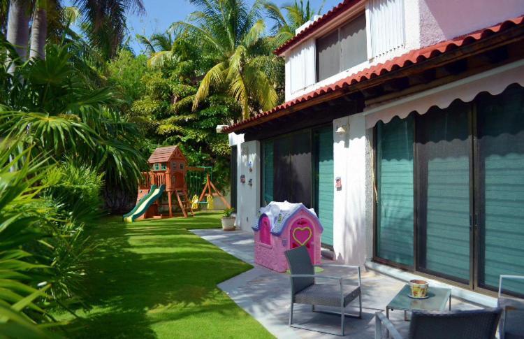 Large House - Walking To Beach - 10 Guests! Канкун Екстериор снимка